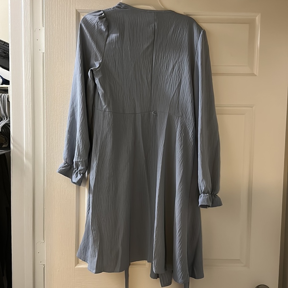 DRESS! - Picture 3 of 3